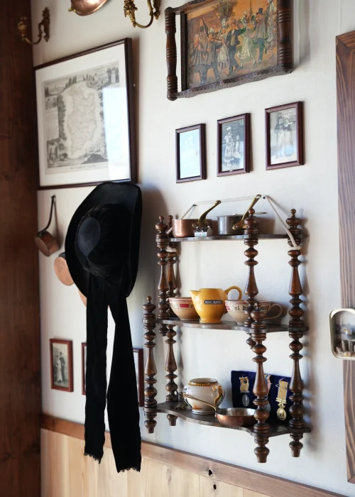 Le-Petit_Phare_interior-3